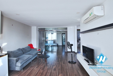 Nice and good price apartment for rent in alley 31 Xuan Dieu st, Tay Ho